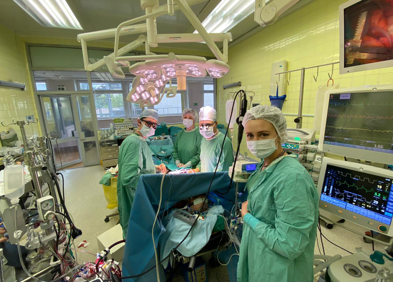 Кардиохирурги провели сложную высокотехнологичную операцию на сердце